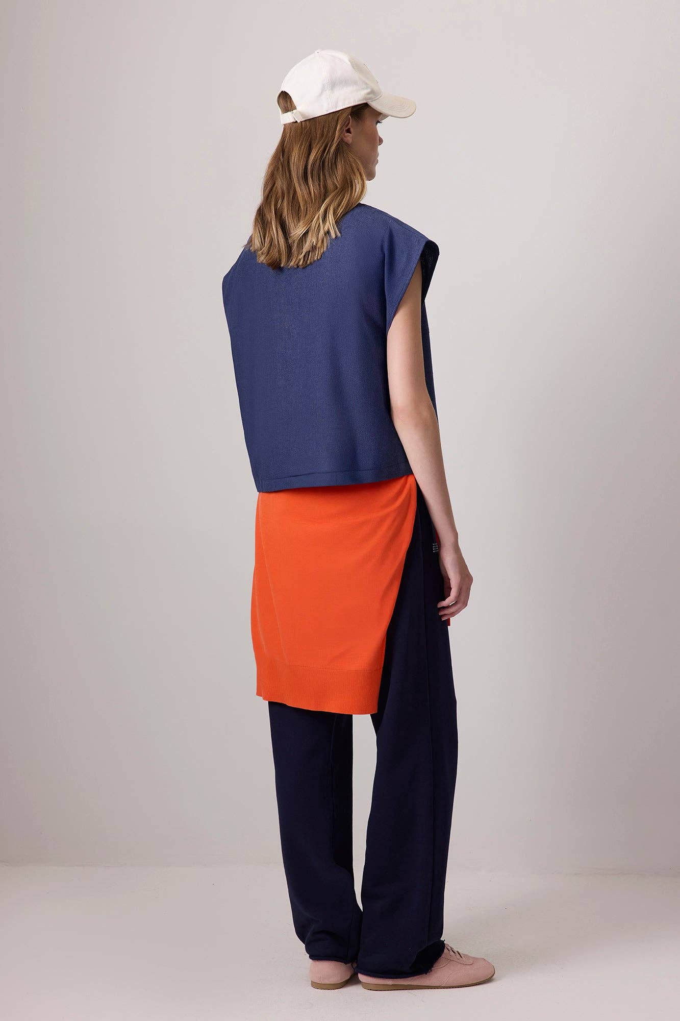 Oversized Linen Blend Vest – Relaxed Button-Front Sleeveless: Navy Blue