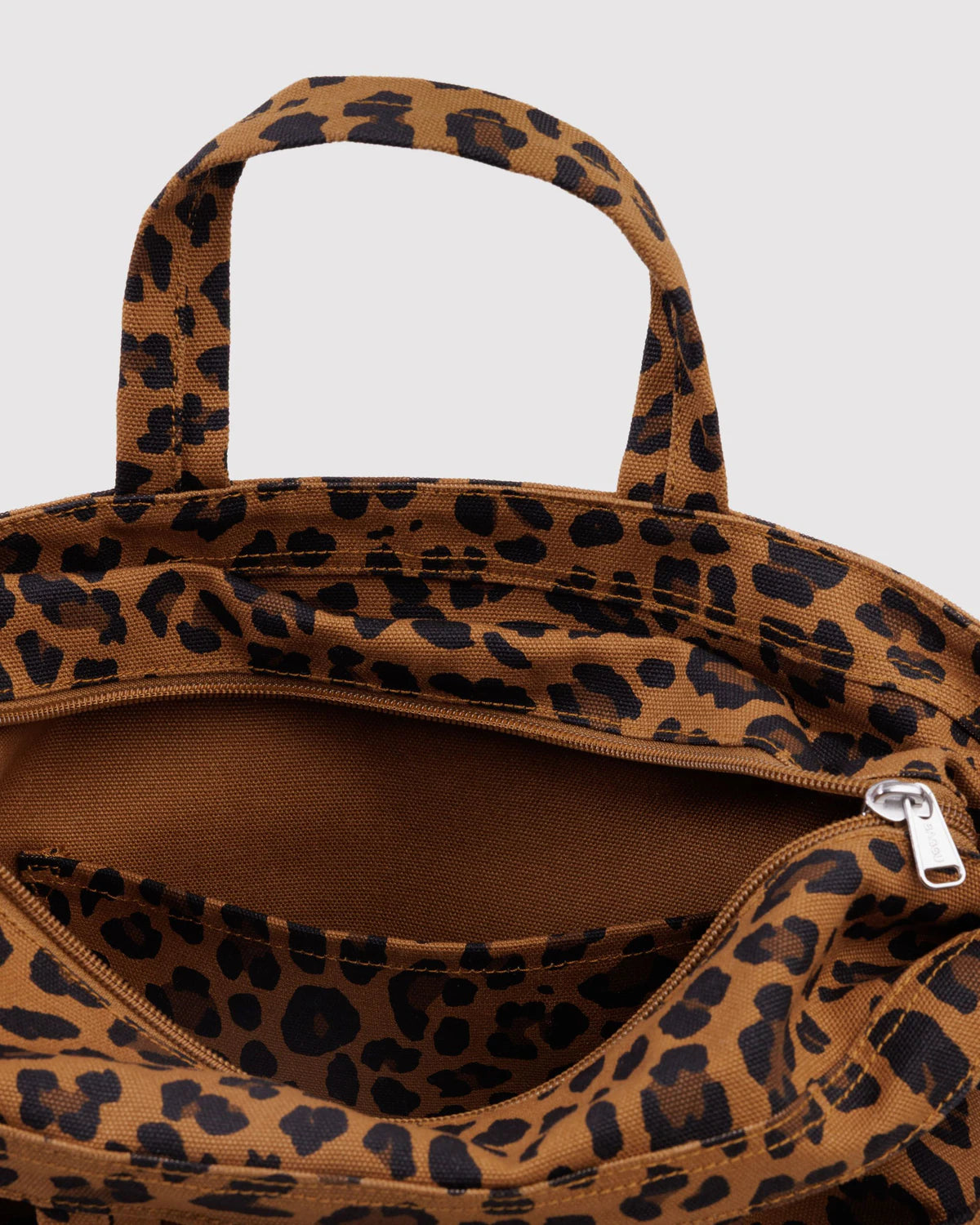BAGGU Horizontal Zip Duck Bag - Leopard