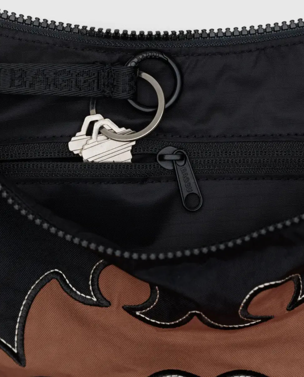 BAGGU Medium Nylon Crescent Bag - Dusty Pink