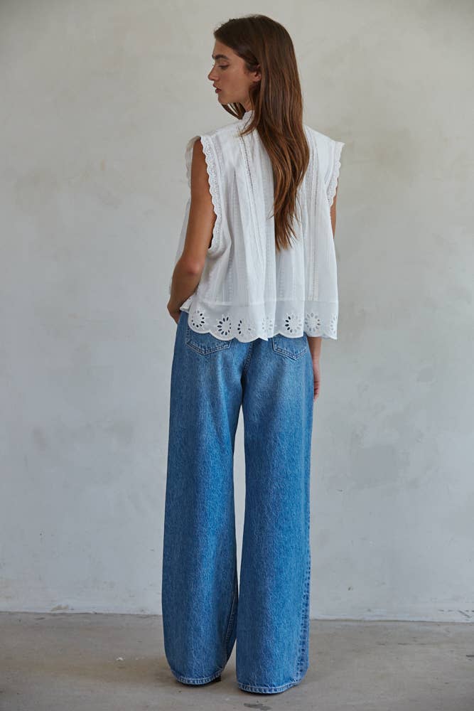 Woven Cotton Eyelet Buttondown Sleeveless Top: Off White