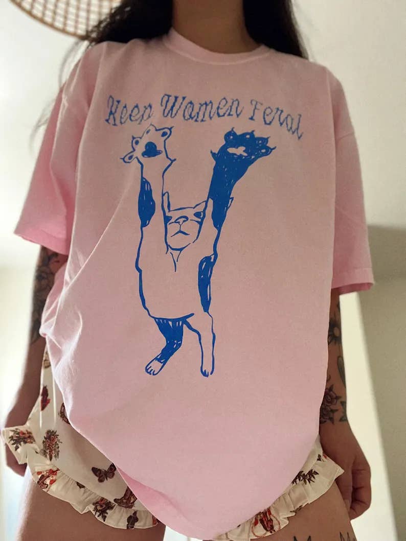 Keep women feral Feminist graphic Tee - Blossom