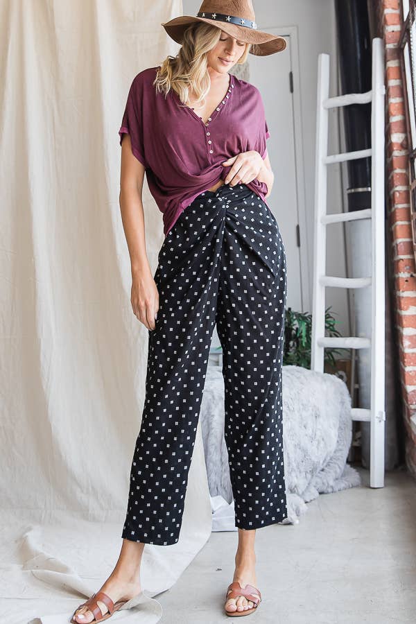 Twist Waist Pants With Pockets: BLACK