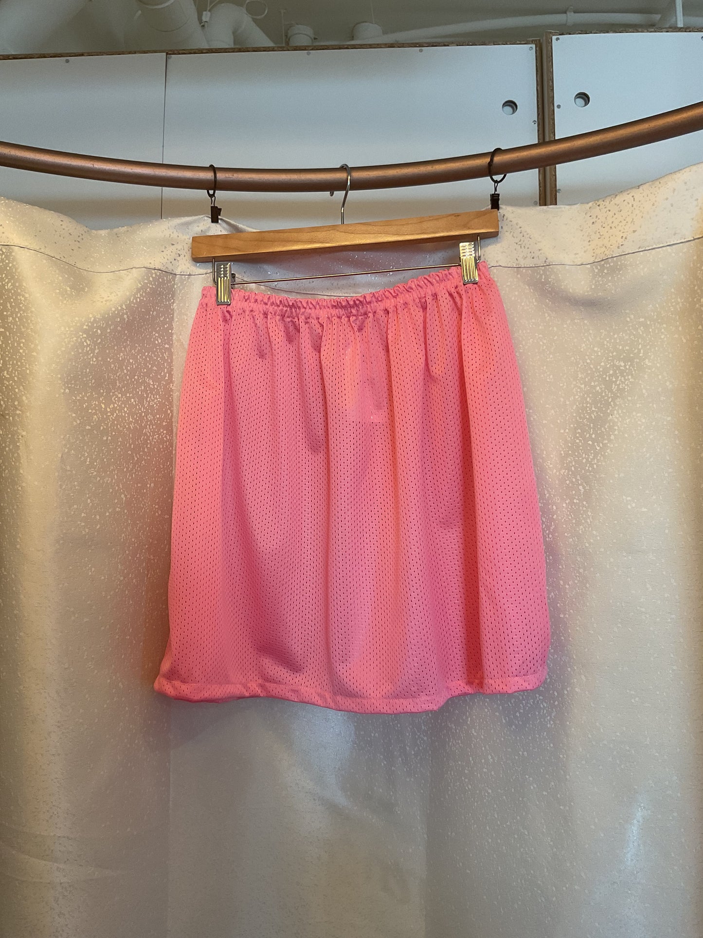Leonor Aispuro - Pink Jersey Skirt