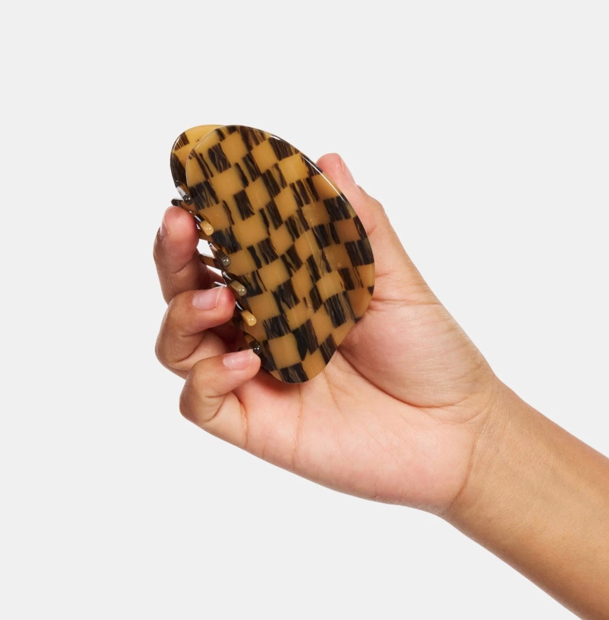 Checker Claw in Mocha