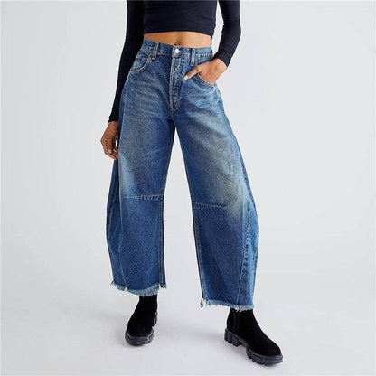 High-Waisted Wide-Leg Jeans With Frayed Hem: BLUE