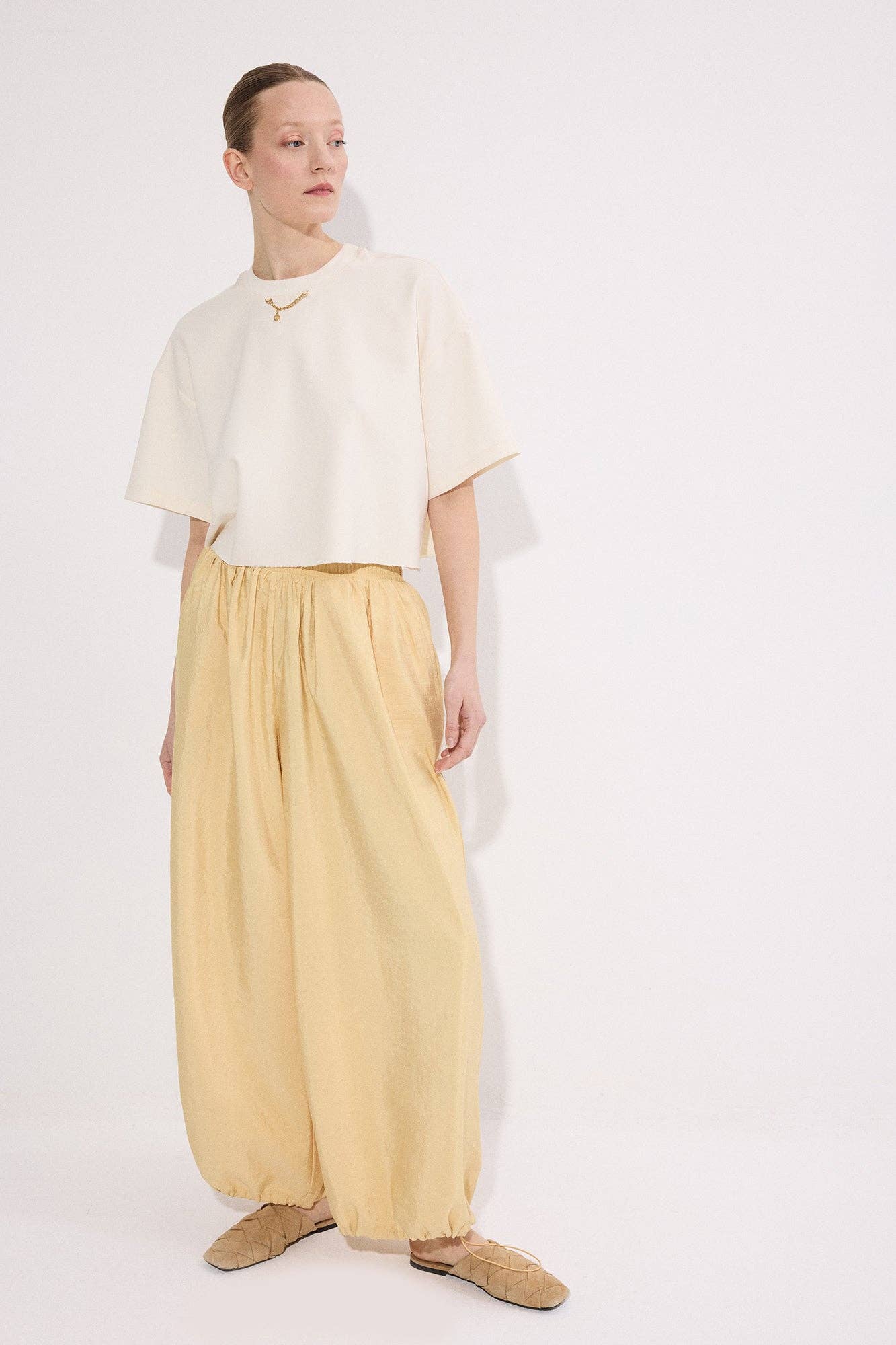 Relaxed Balloon Fit Cupra Pants – Elastic Waist Lightweight: Yellow