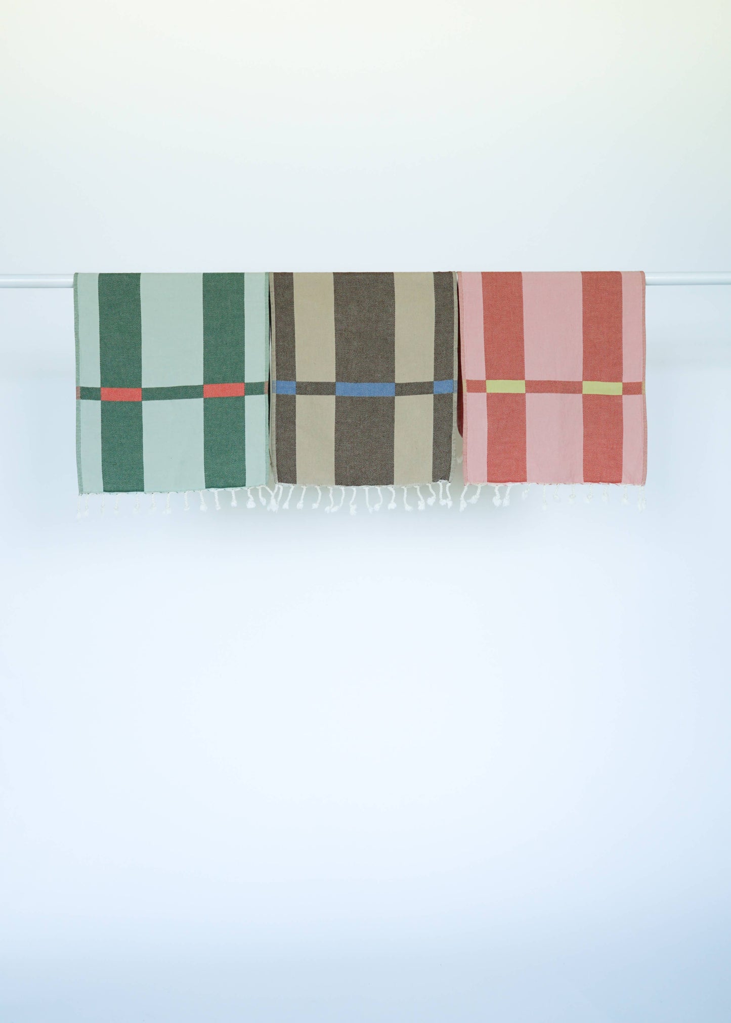 FENCE TURKISH TOWEL: CLOVER