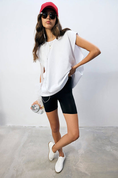 High-Waisted Seamless Biker Shorts – Stretch Shorts: Black / M