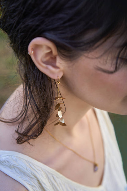 Vine Dangle Earrings: Silver