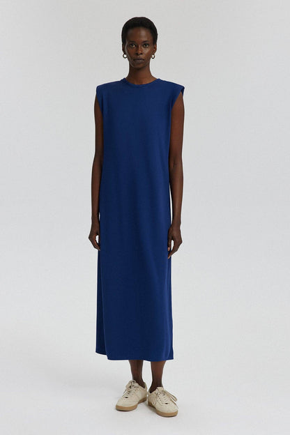 Minimal Sleeveless Maxi Dress – Crew Neck Stretch Essential: Navy Blue
