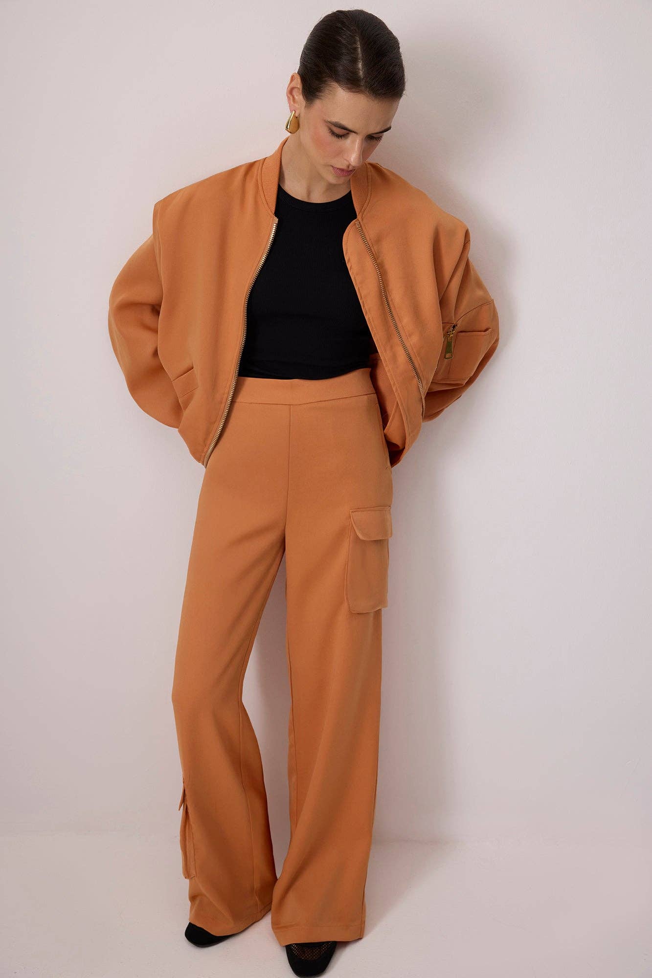 Satin Wide-Leg Statement Cargo Pants – High-Waist Relaxed: Orange