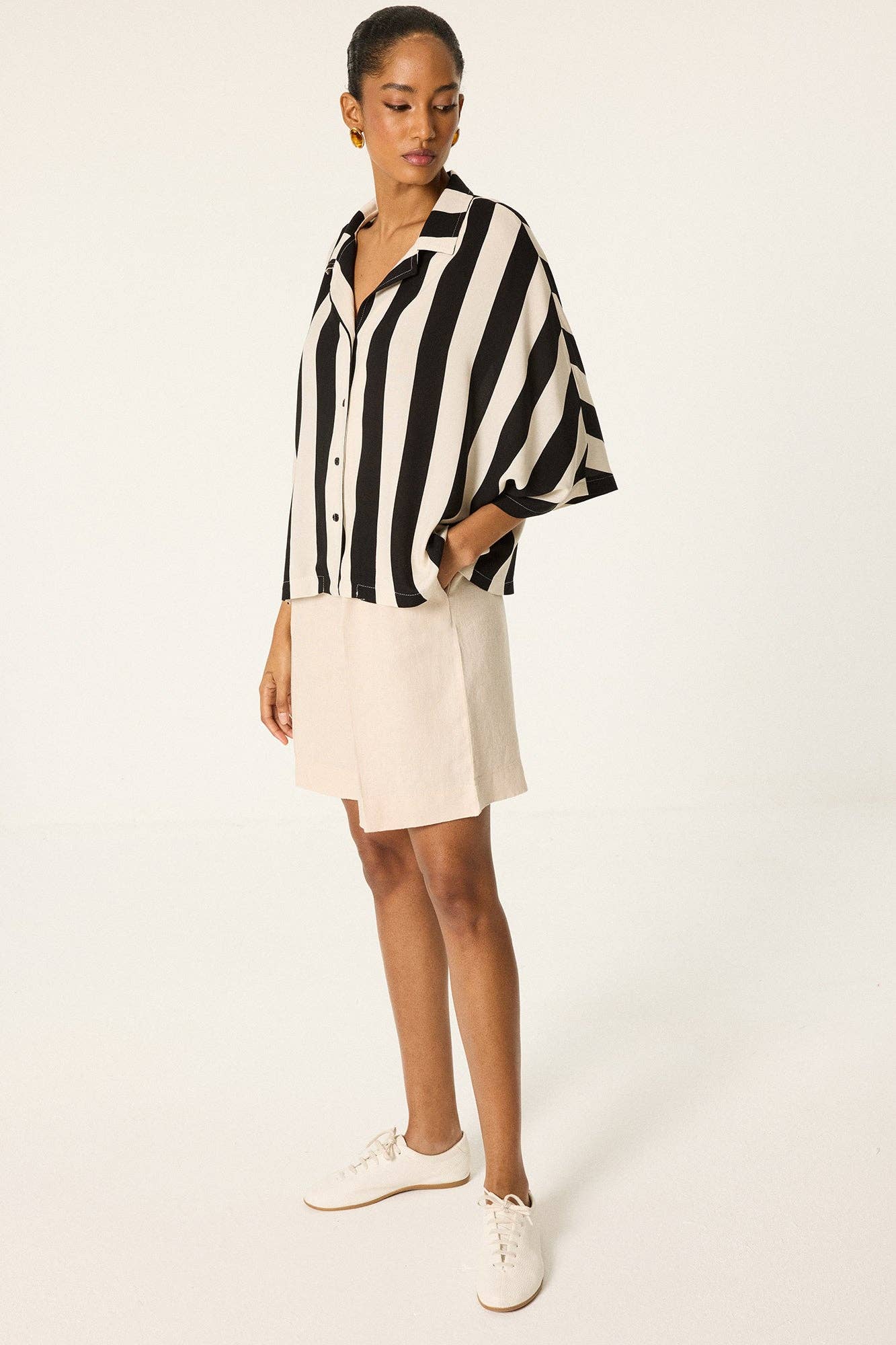 Relaxed Stripe Cotton Shirt – Oversized Minimalist Button-Up: Black