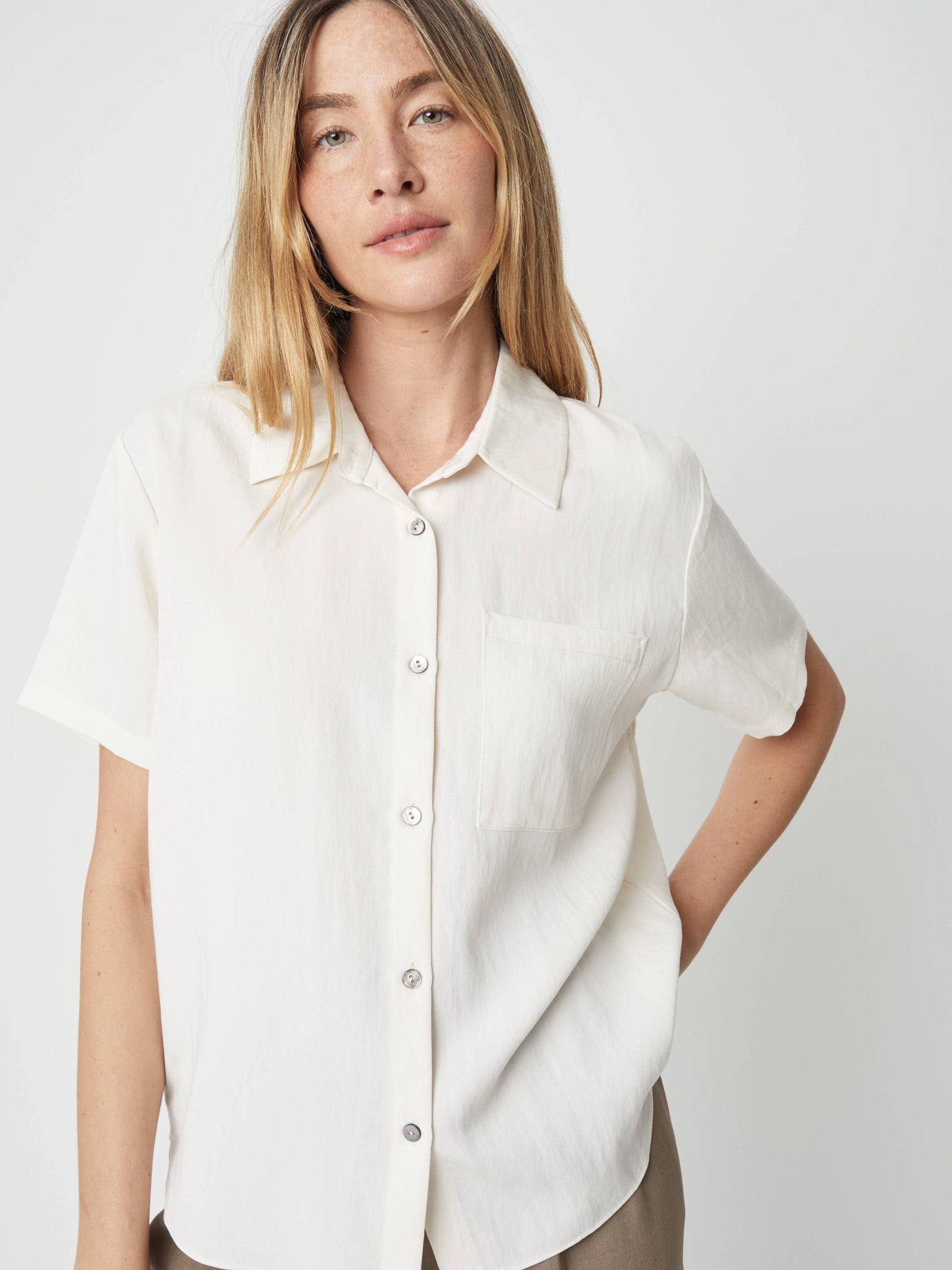 The Julie Button Up Relaxed Collared Shirt: Cream