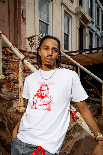 Carrie Bradshaw Classic Graphic Tee: White