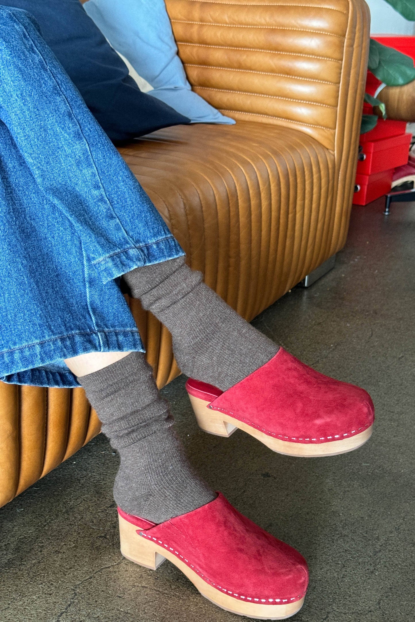 Camper Socks: Charcoal