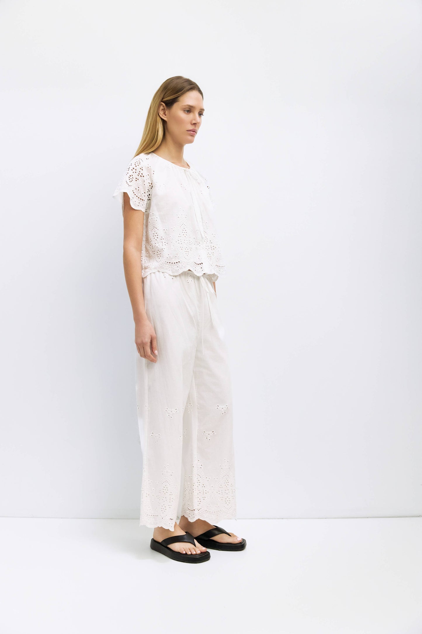 The Mariska Top | Embossed Scallop Edge Blouse: WHITE