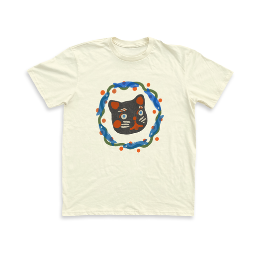 Good Luck Cat Unisex Tee - Cream Graphic Tee