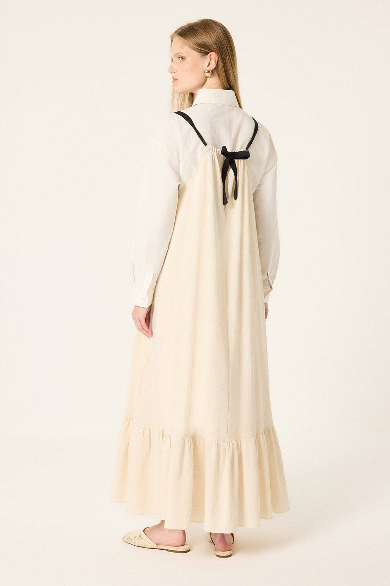 Elouise: Tie-Neck Relaxed Maxi Dress: Beige