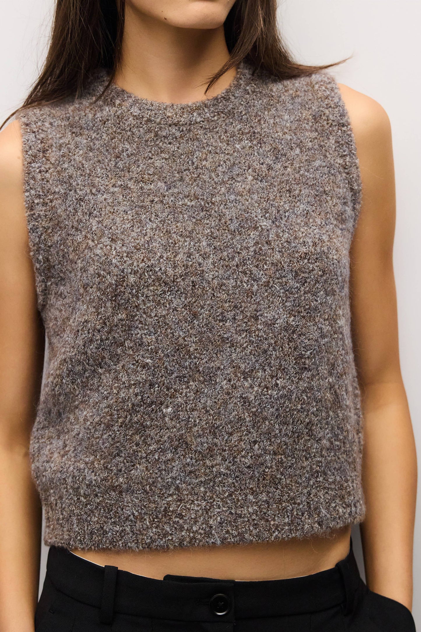 The Skyla Top Boucle Knit Sweater Vest: Brown