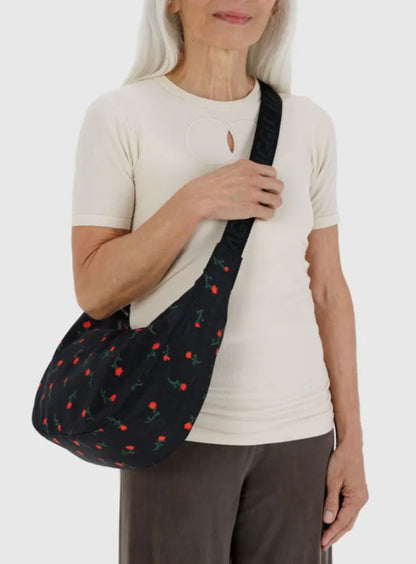 BAGGU Medium Nylon Crescent Bag - Painted Wildflower