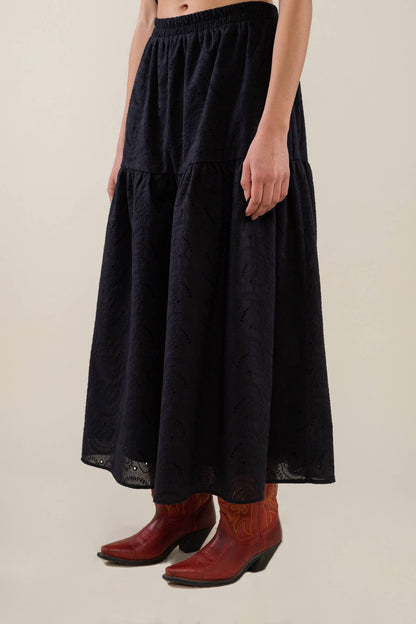 Kamilah Skirt: Black