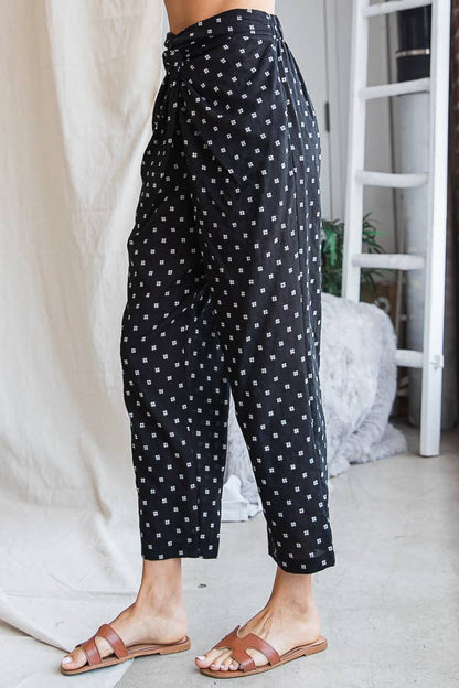 Twist Waist Pants With Pockets: BLACK