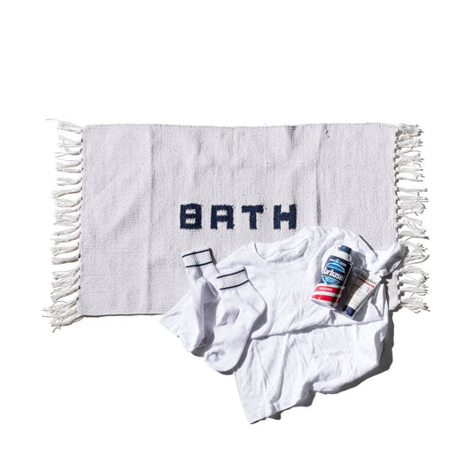 HANDLOOMED RECYCLE YARN BATH MAT: White