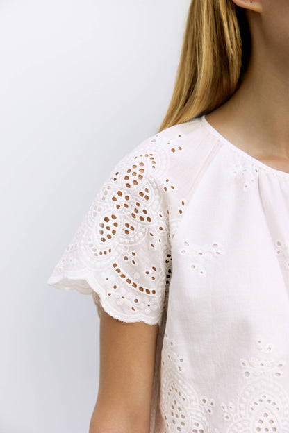 The Mariska Top | Embossed Scallop Edge Blouse: WHITE