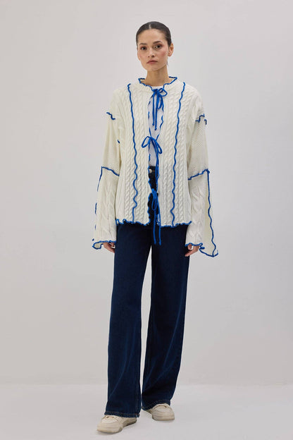 Contrast Trim Knit Cardigan with Tie Front – Statement Cable: Ecru