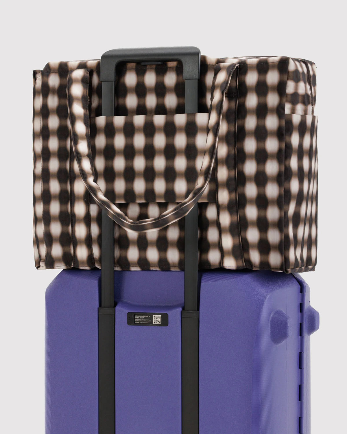 BAGGU Cloud Carry On - Blurred Gingham Brown