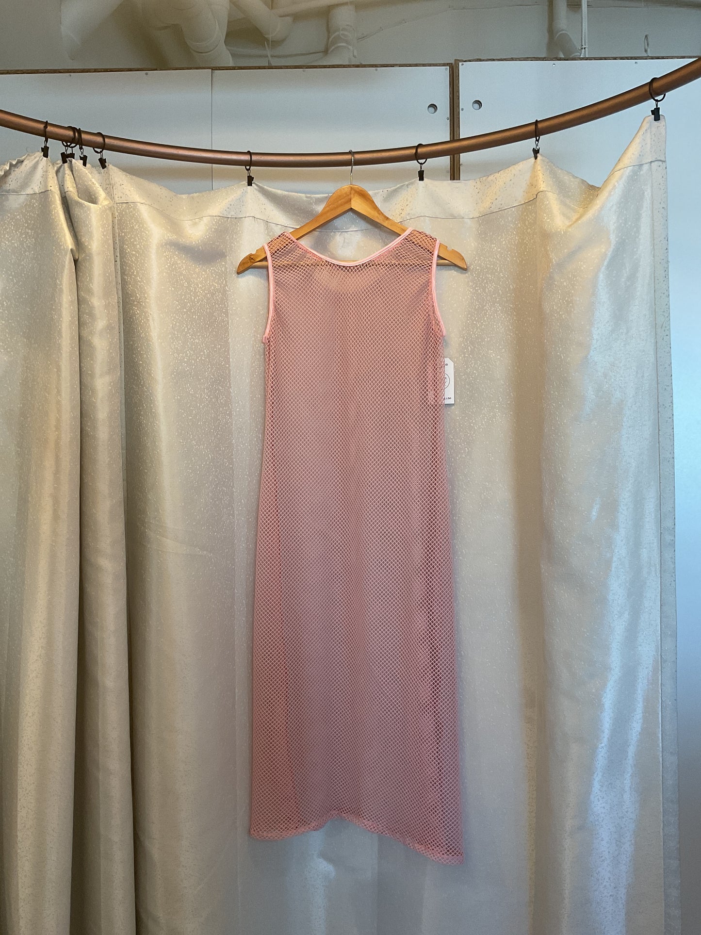 Leonor Aispuro - Mesh dress pink