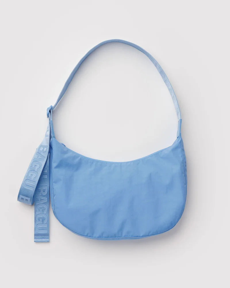 BAGGU Medium Nylon Crescent Bag - Piscine