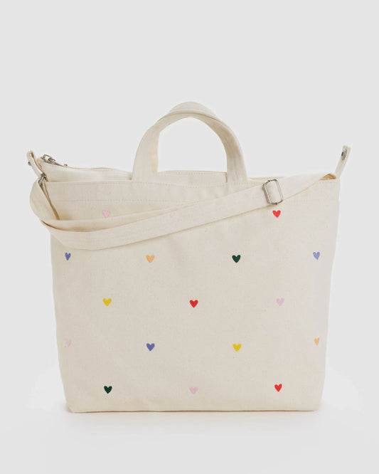 BAGGU Horizonal Duck Bag - Embroidered Hearts
