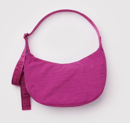 BAGGU Medium Nylon Crescent Bag - Deep Fuchsia