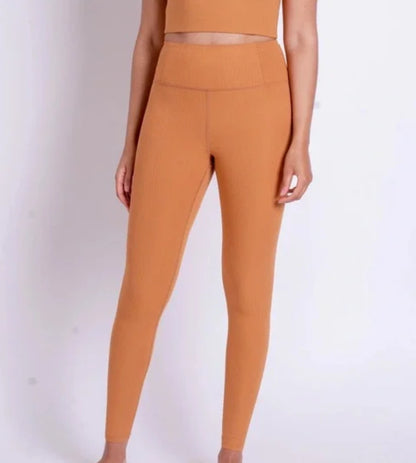 Girlfriend Collective - Ribbed legging in Toffee
