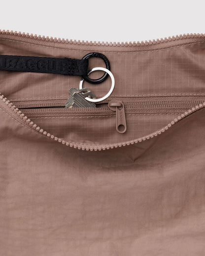 BAGGU Medium Nylon Crescent Bag - Toasted Almond