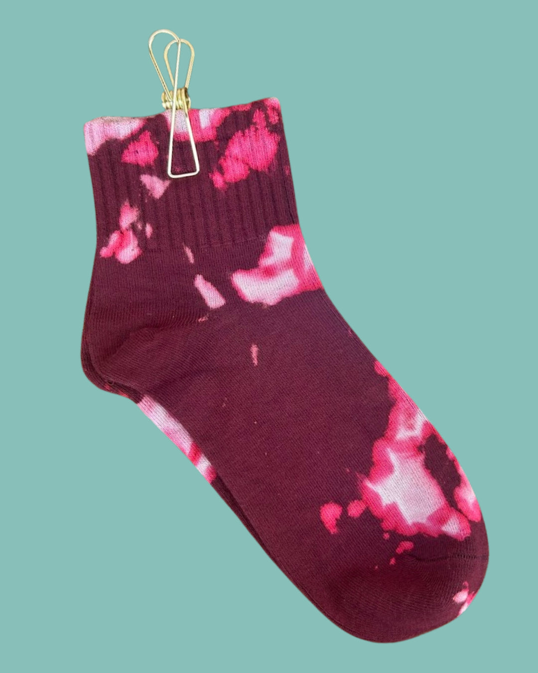 Ace of Cups Socks - Maroon Acid Wash