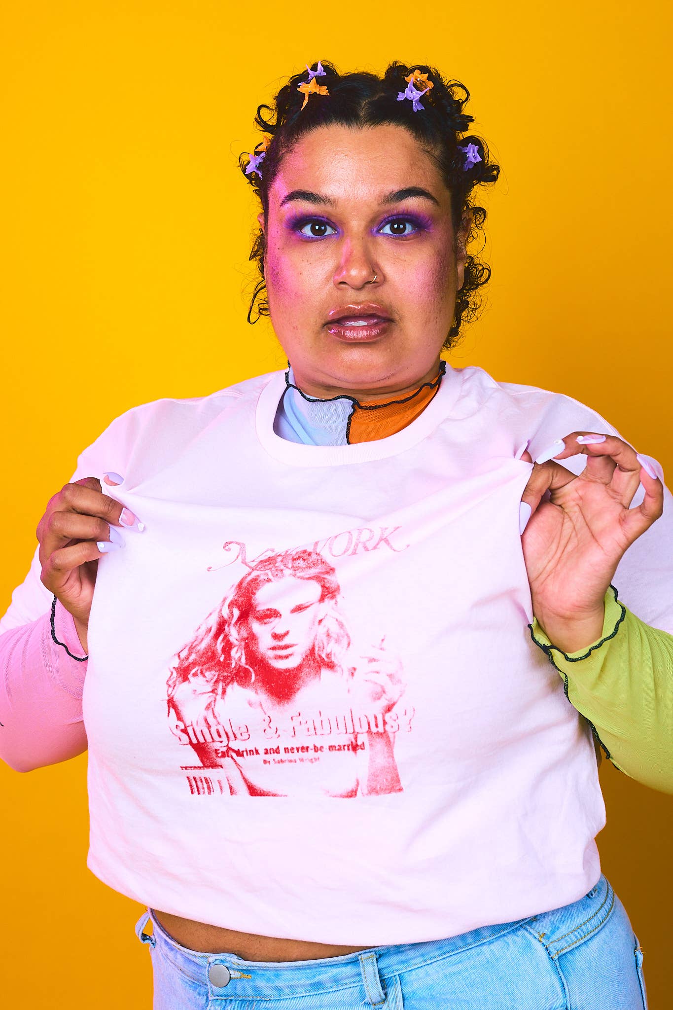 Carrie Bradshaw Classic Graphic Tee: White