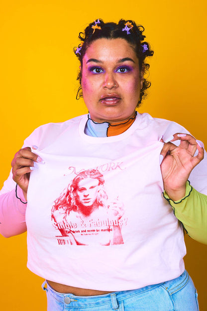 Carrie Bradshaw Classic Graphic Tee: White