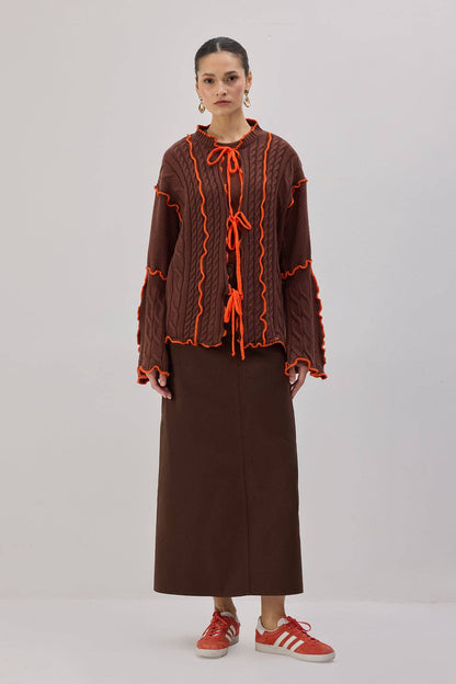 Contrast Trim Knit Cardigan with Tie Front – Statement Cable: Brown / S