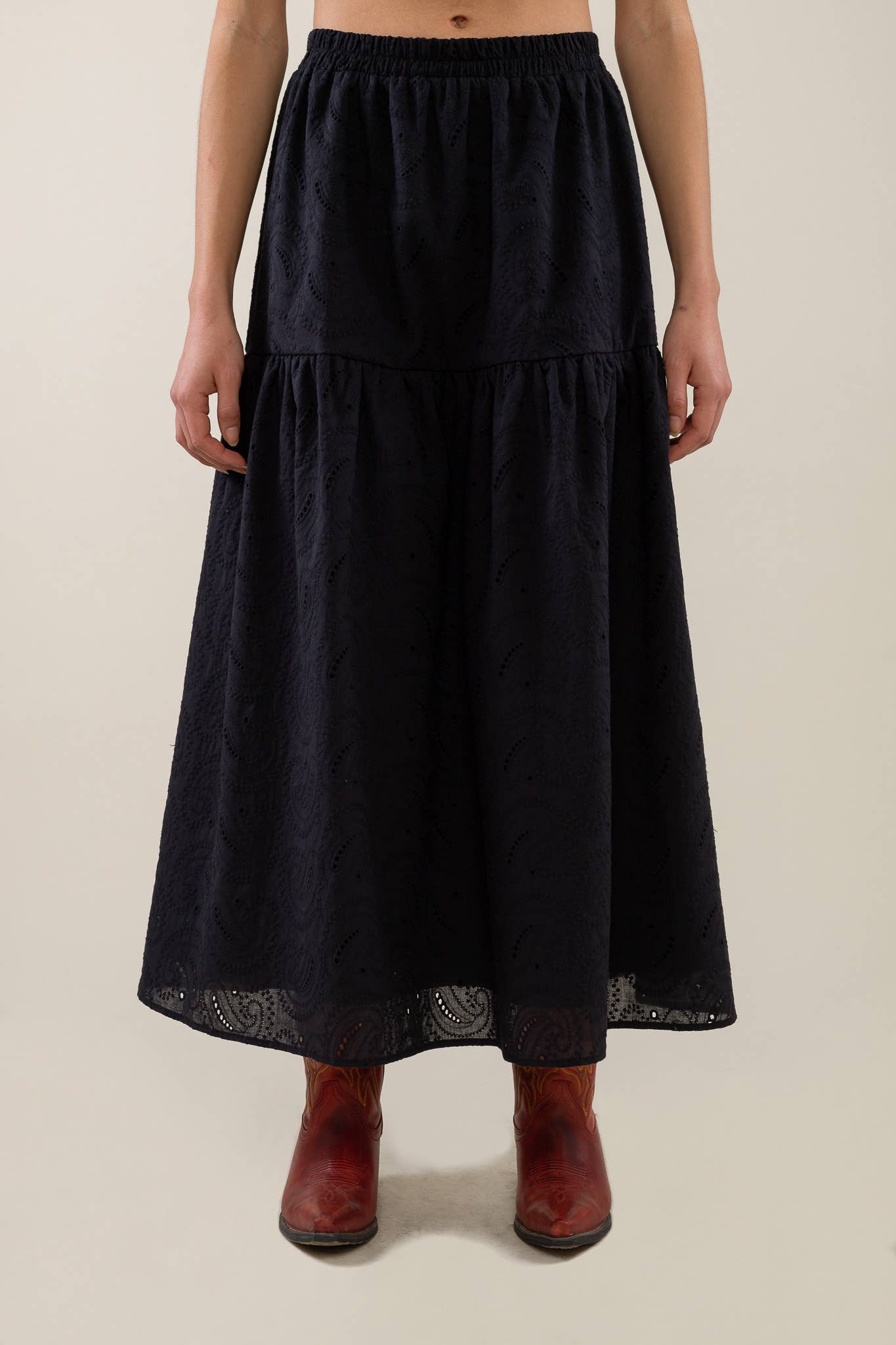 Kamilah Skirt: Black