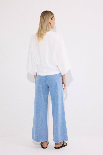 Batwing Sleeve Cotton T-Shirt – Relaxed Fit Minimal Oversize: White