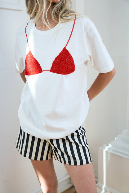 Caviar Print Bikini Graphic Tee: WHITE/RED