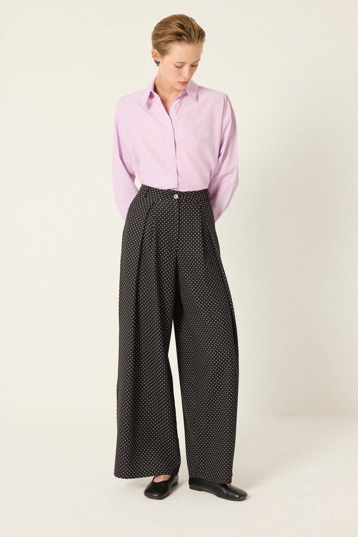 Polka Dot Pleated Wide-Leg Pants: Black / S