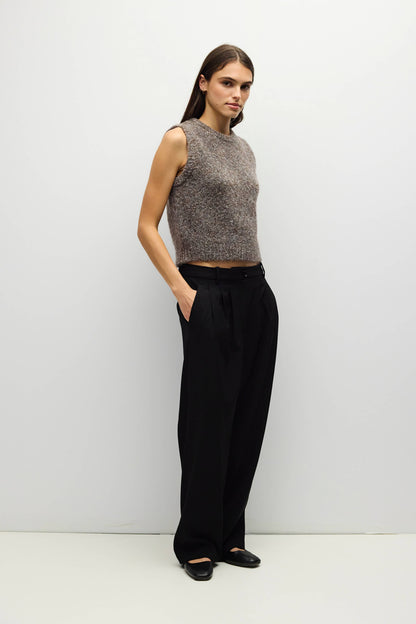 The Skyla Top Boucle Knit Sweater Vest: Brown