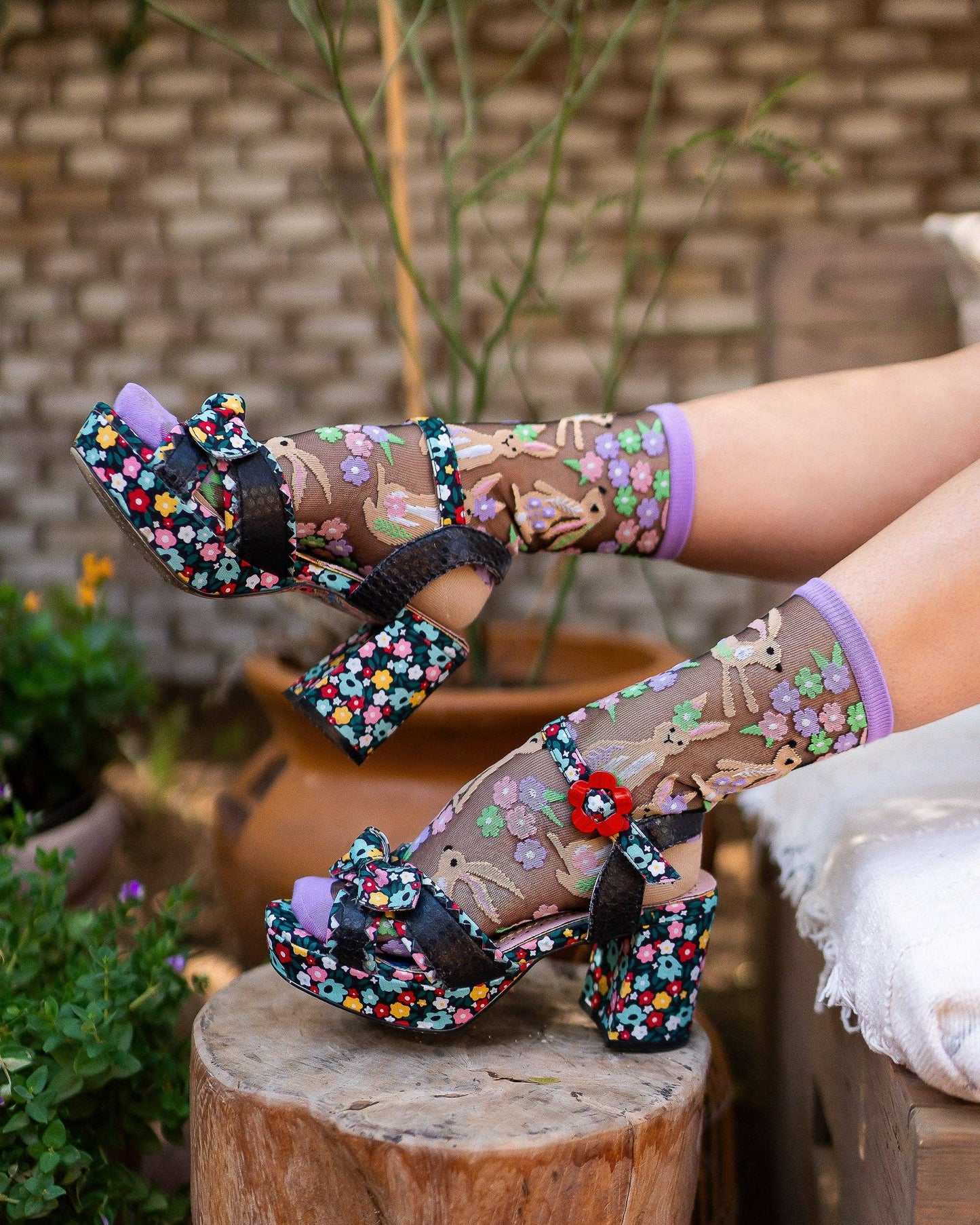 Rabbit Floral Black Sheer Crew Sock