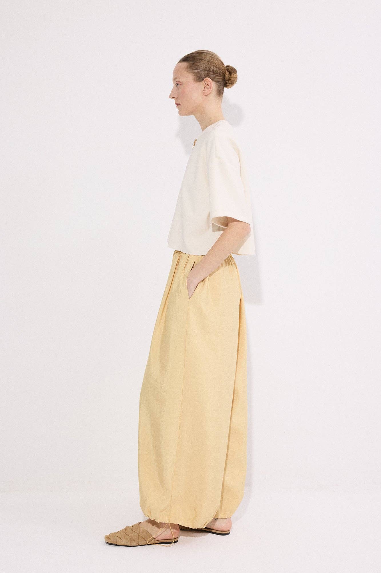 Relaxed Balloon Fit Cupra Pants – Elastic Waist Lightweight: Yellow