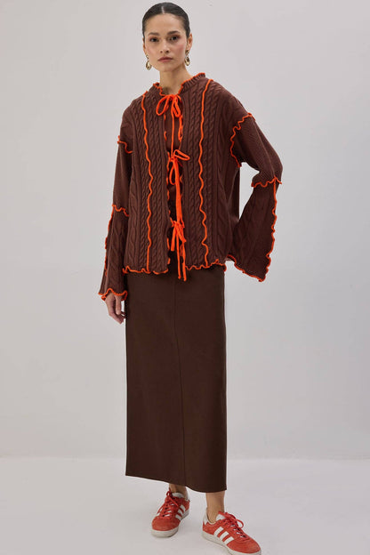 Contrast Trim Knit Cardigan with Tie Front – Statement Cable: Brown / S