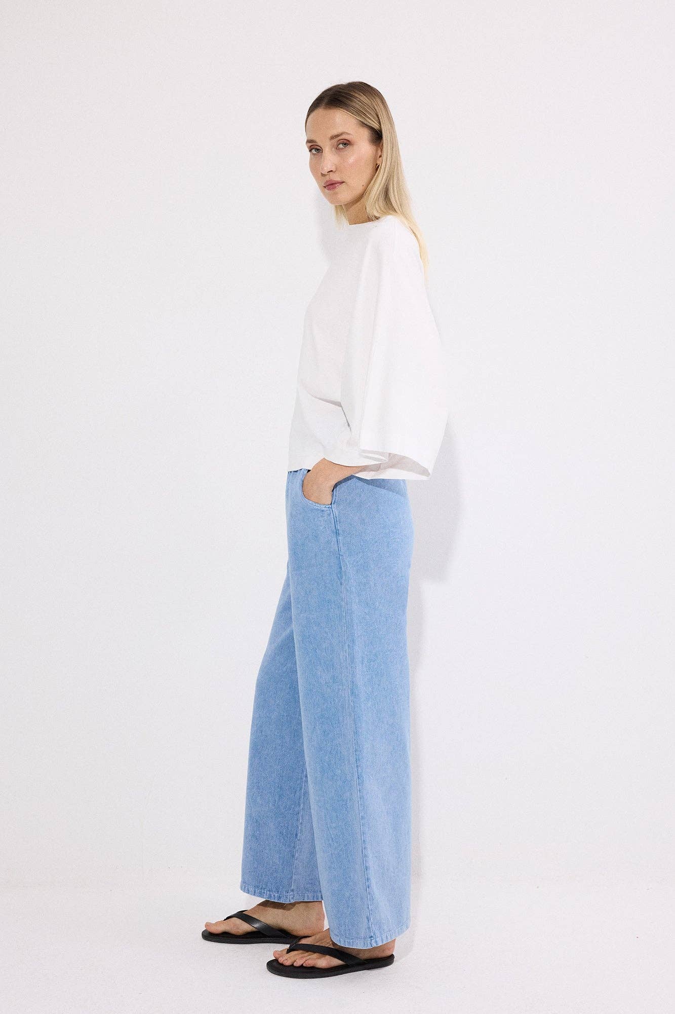 Batwing Sleeve Cotton T-Shirt – Relaxed Fit Minimal Oversize: White