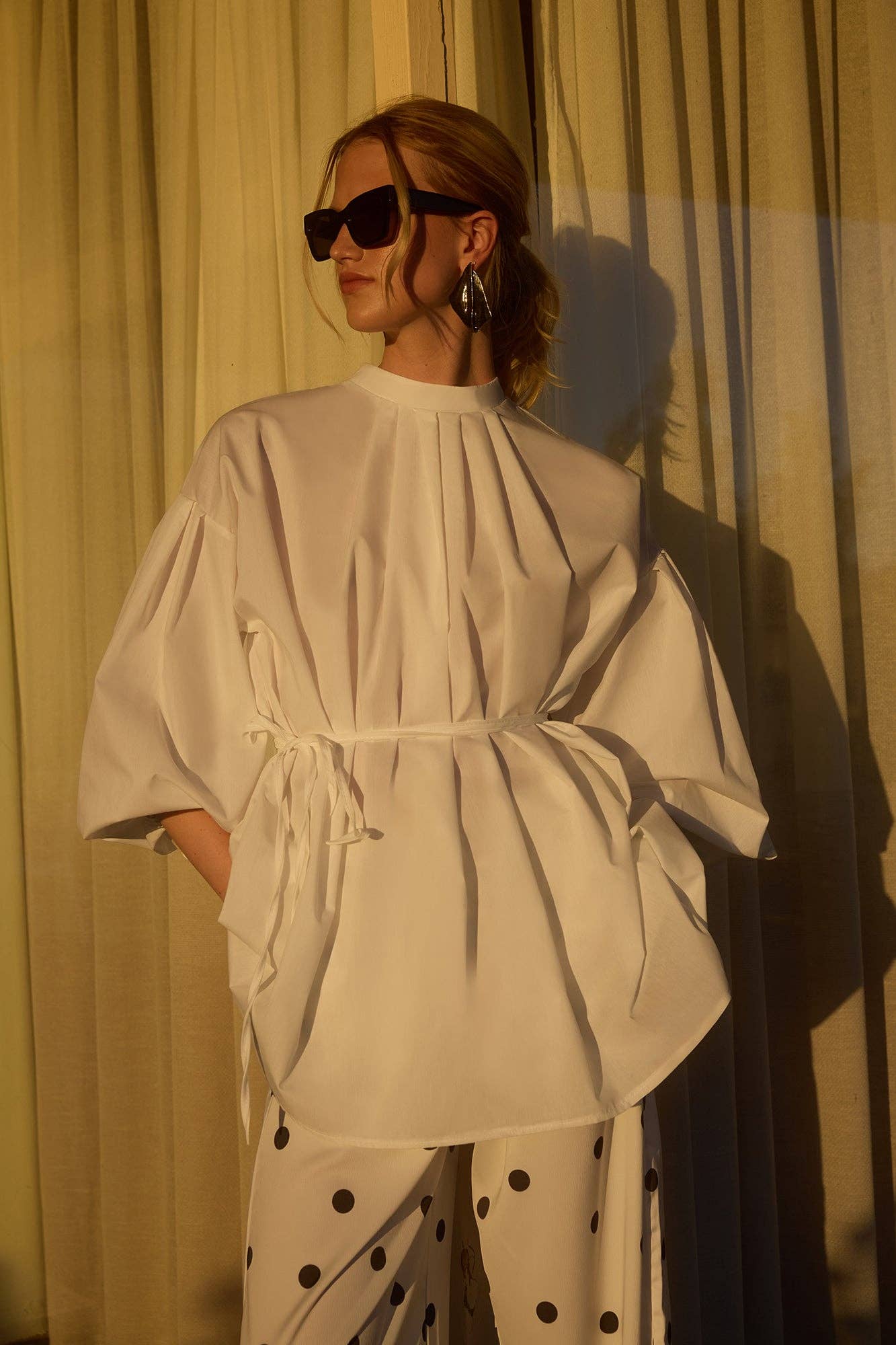 Hector: Belted Pleated Neck Balloon Sleeve Tunic: Ecru / One Size